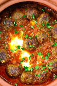 TAJINE DE BOULETTES DE VIANDE MAROCAIN (KEFTA MKAOUARA)